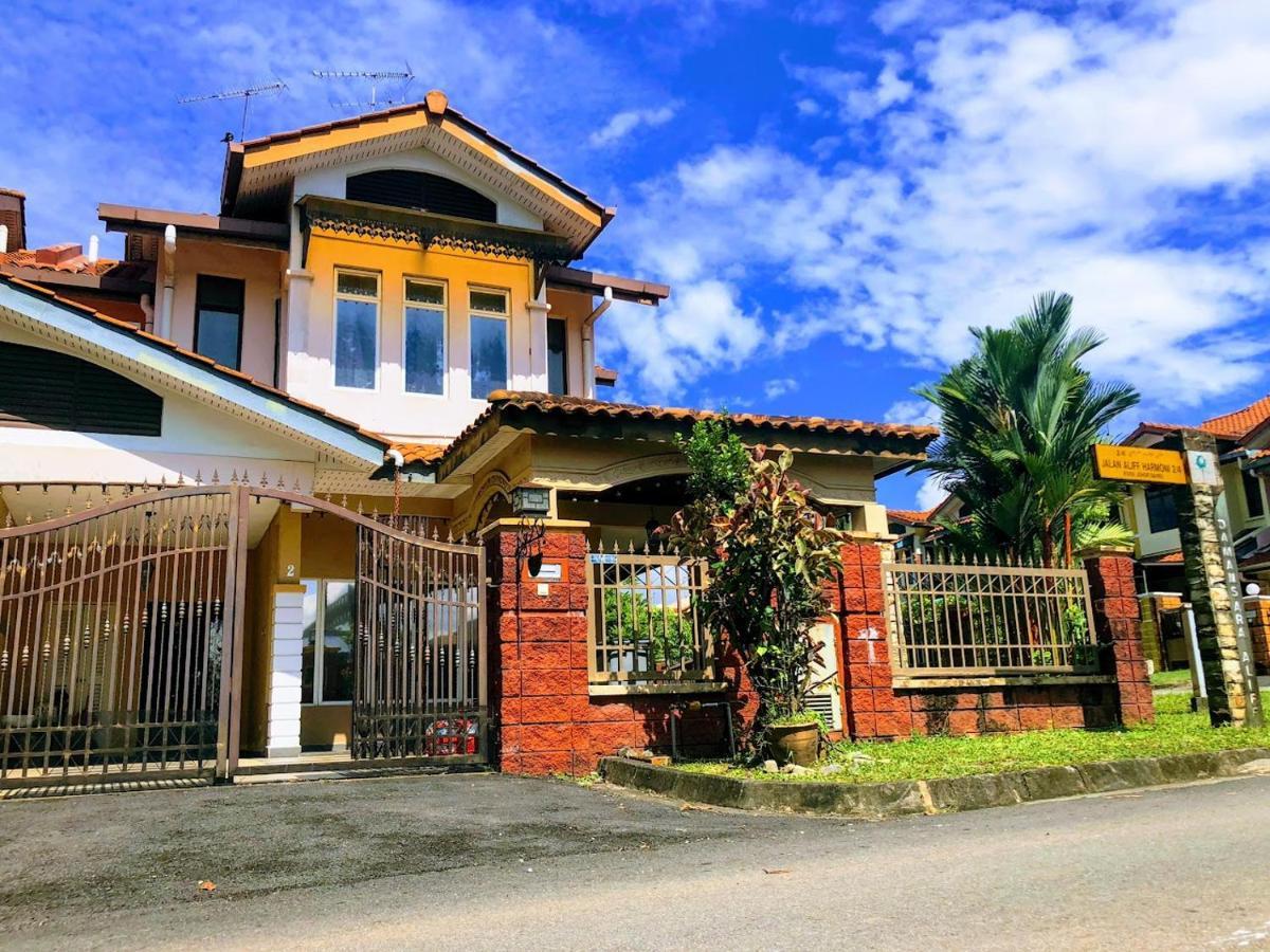Khatib Wisma tamu