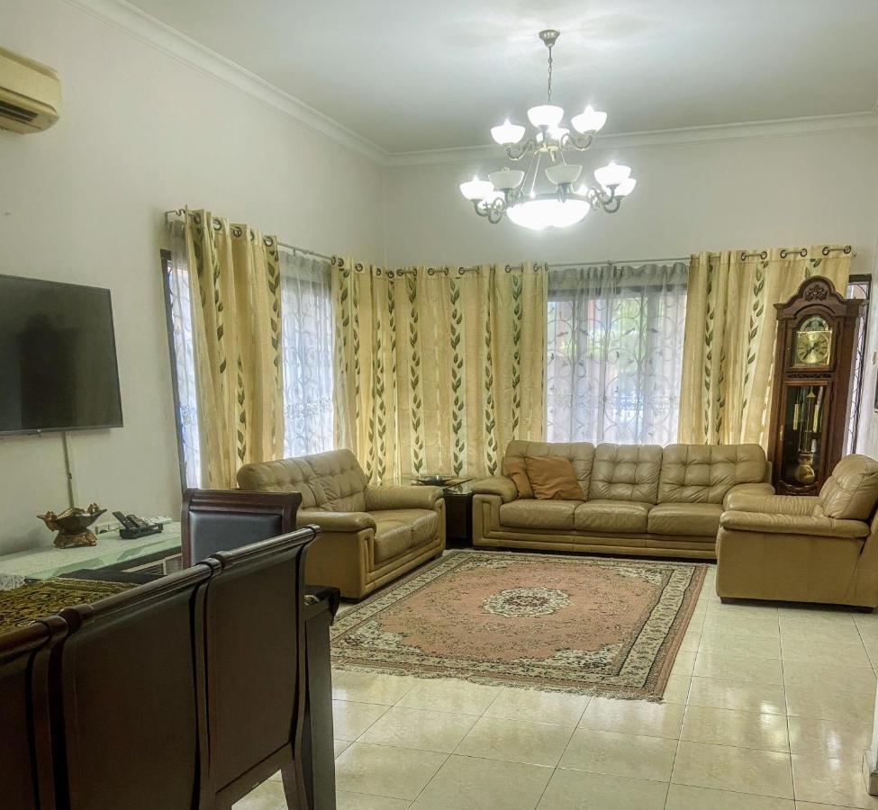 Khatib Wisma tamu *