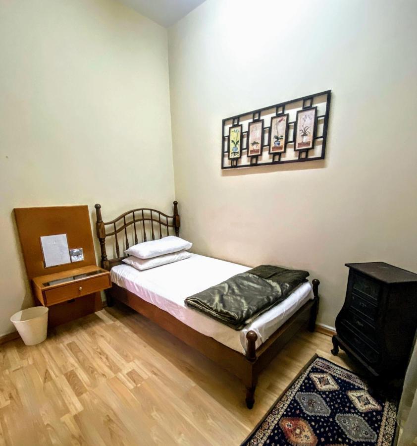 Khatib Wisma tamu