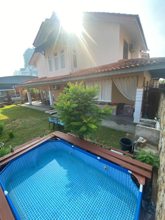 Wisma tamu Khatib *
