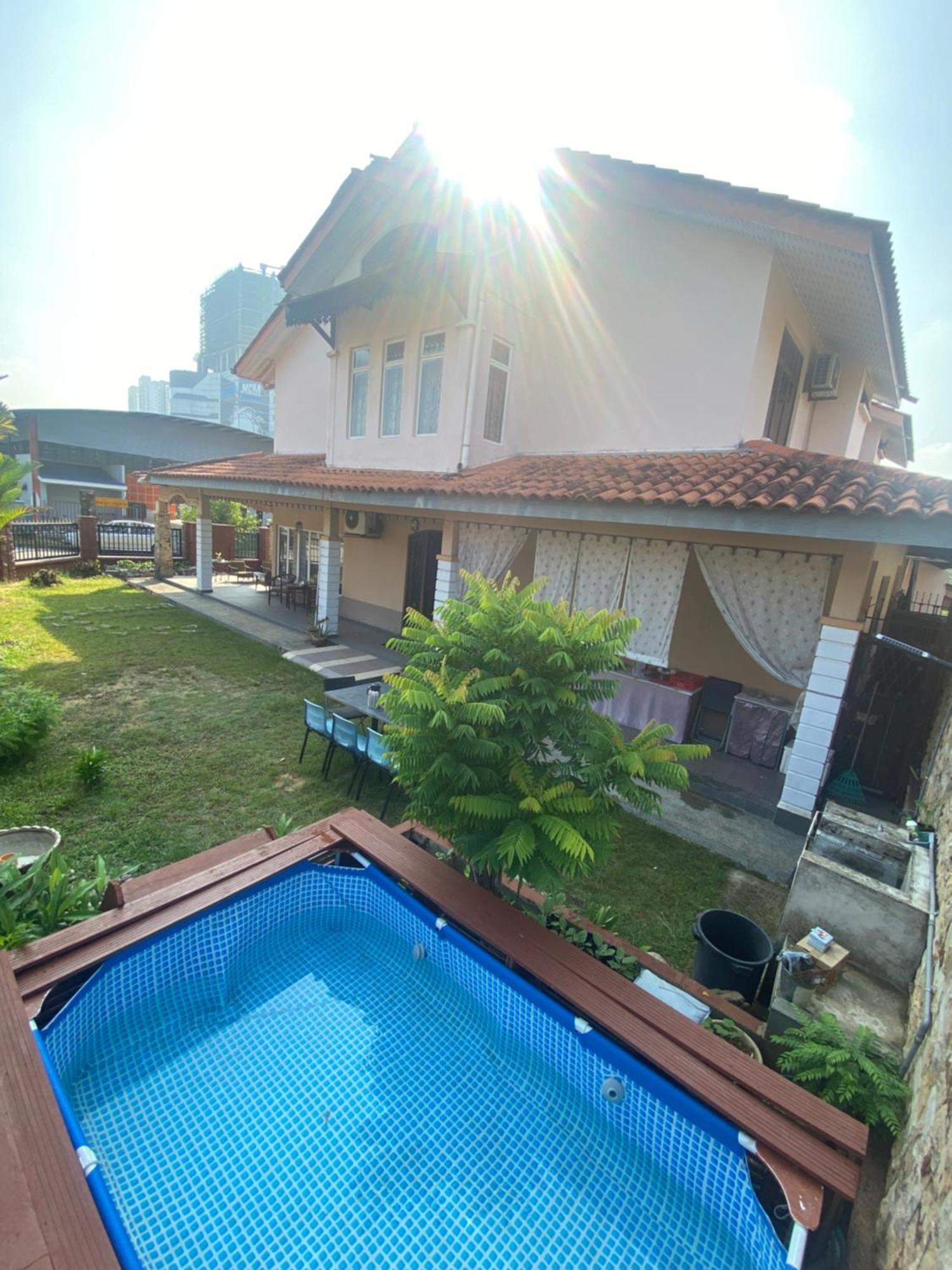 Wisma tamu Khatib
